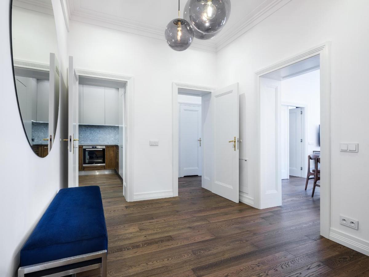 קרקוב Tyzenhauz Grand Apartaments מראה חיצוני תמונה